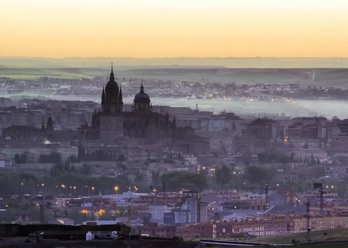Domus Salamanca. Melchor Cano. Centro. 4 * Salamanka