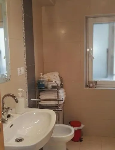 Domus Salamanca. Melchor Cano. Centro. 4 Appartamento *