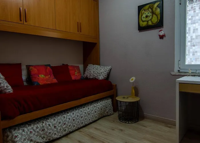 Domus Salamanca. Melchor Cano. Centro. 4 * Salamanca